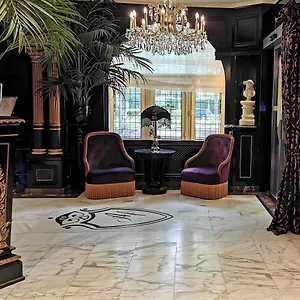 Apollofirst Boutique Ámsterdam