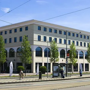 The July - Twenty Eight Ámsterdam